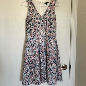 Spring dress with pockets!
